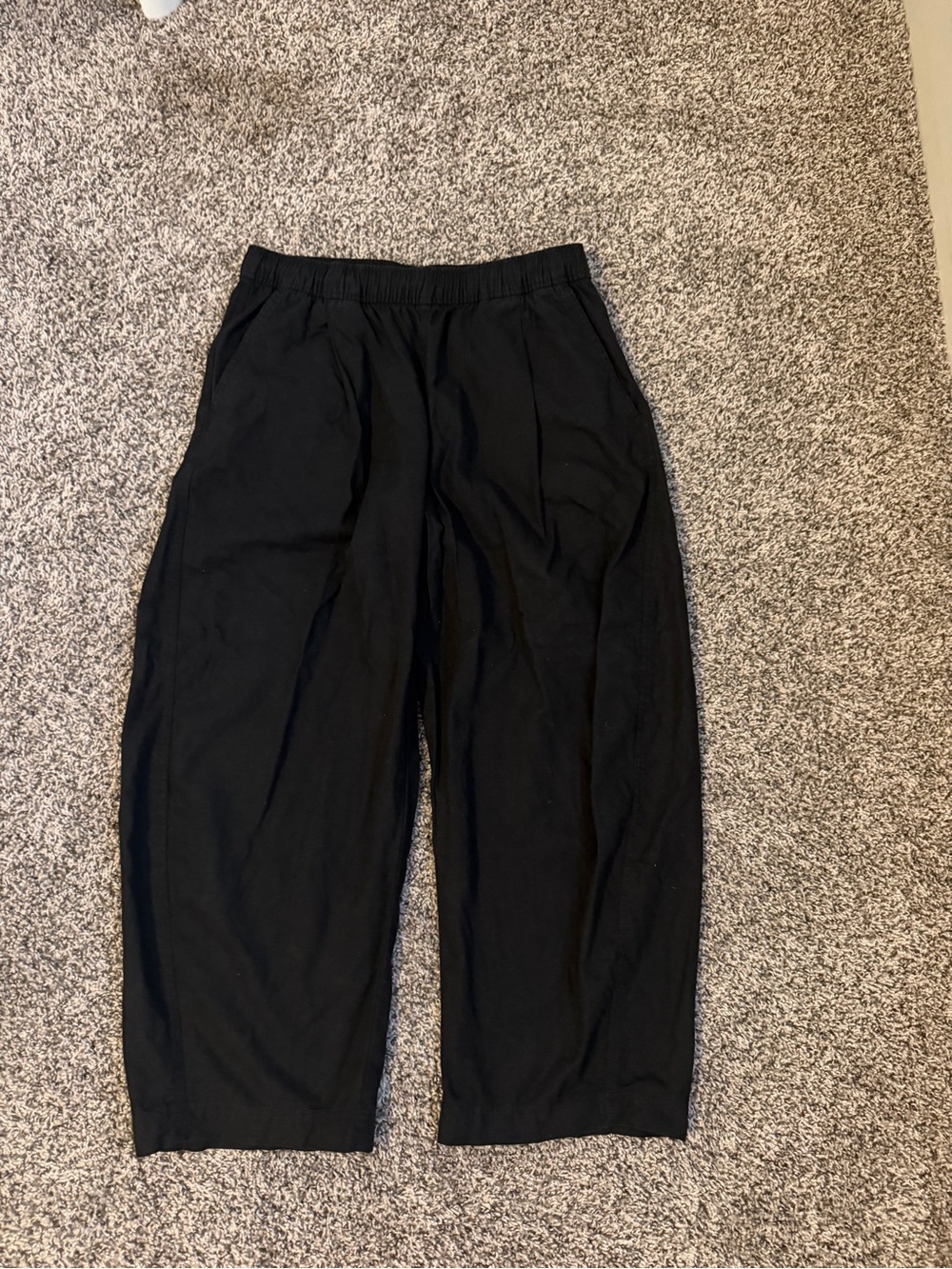 GAP Black Elastic-Waist Linen Barrel Pants